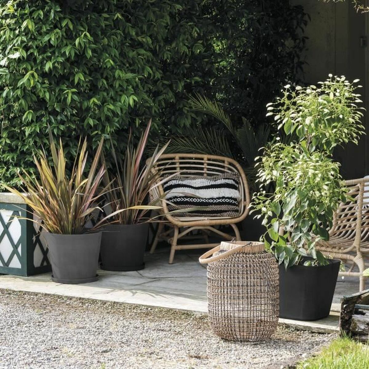 V3H9423DADAF811CB757342C3ED1A1C38D8R5780099P3