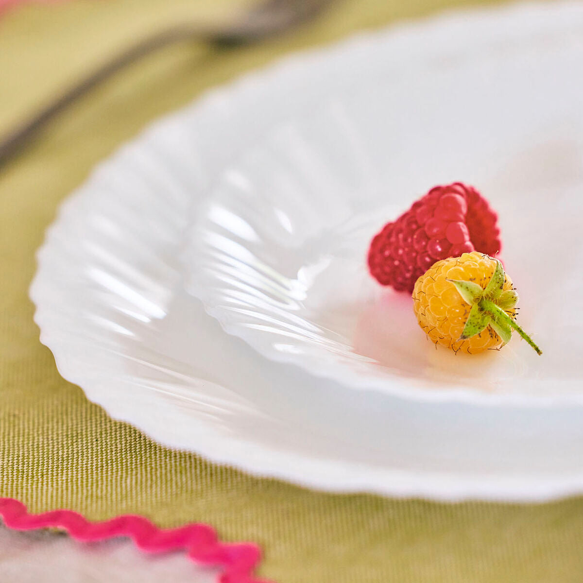 V4HC820A1AD4E8AA84A1C437919EEEC1E05R6485096P4