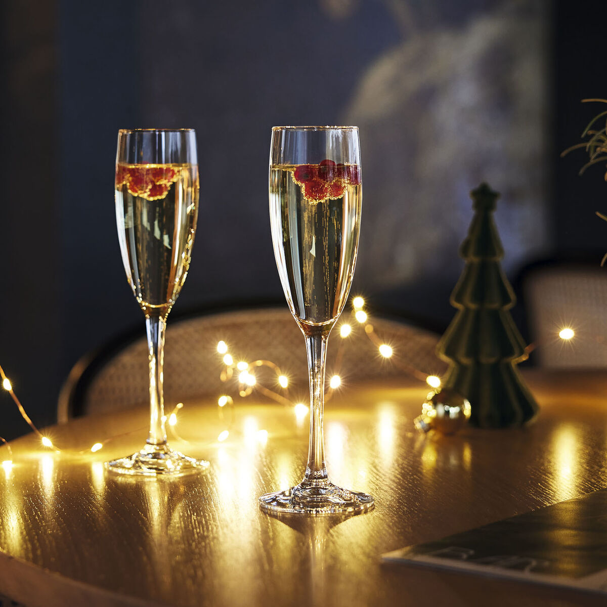 V3H273D745715D370BA7A51CE01B9C80627R6230810P5