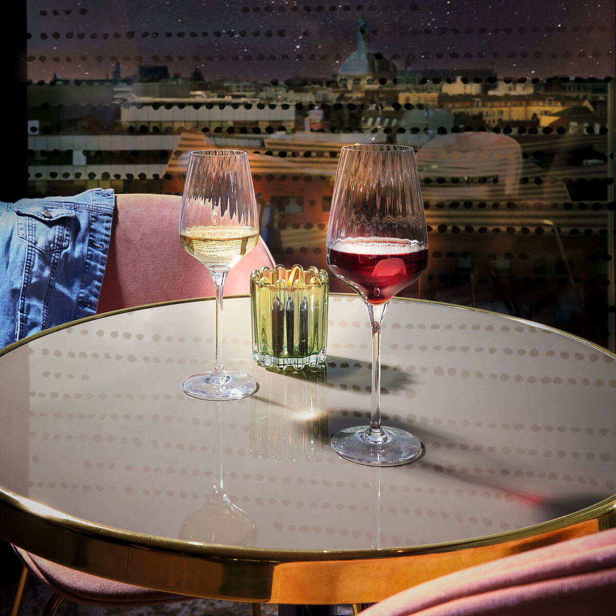 V8HE8640E39F123C015E301EB812C61C48FR5340097P4