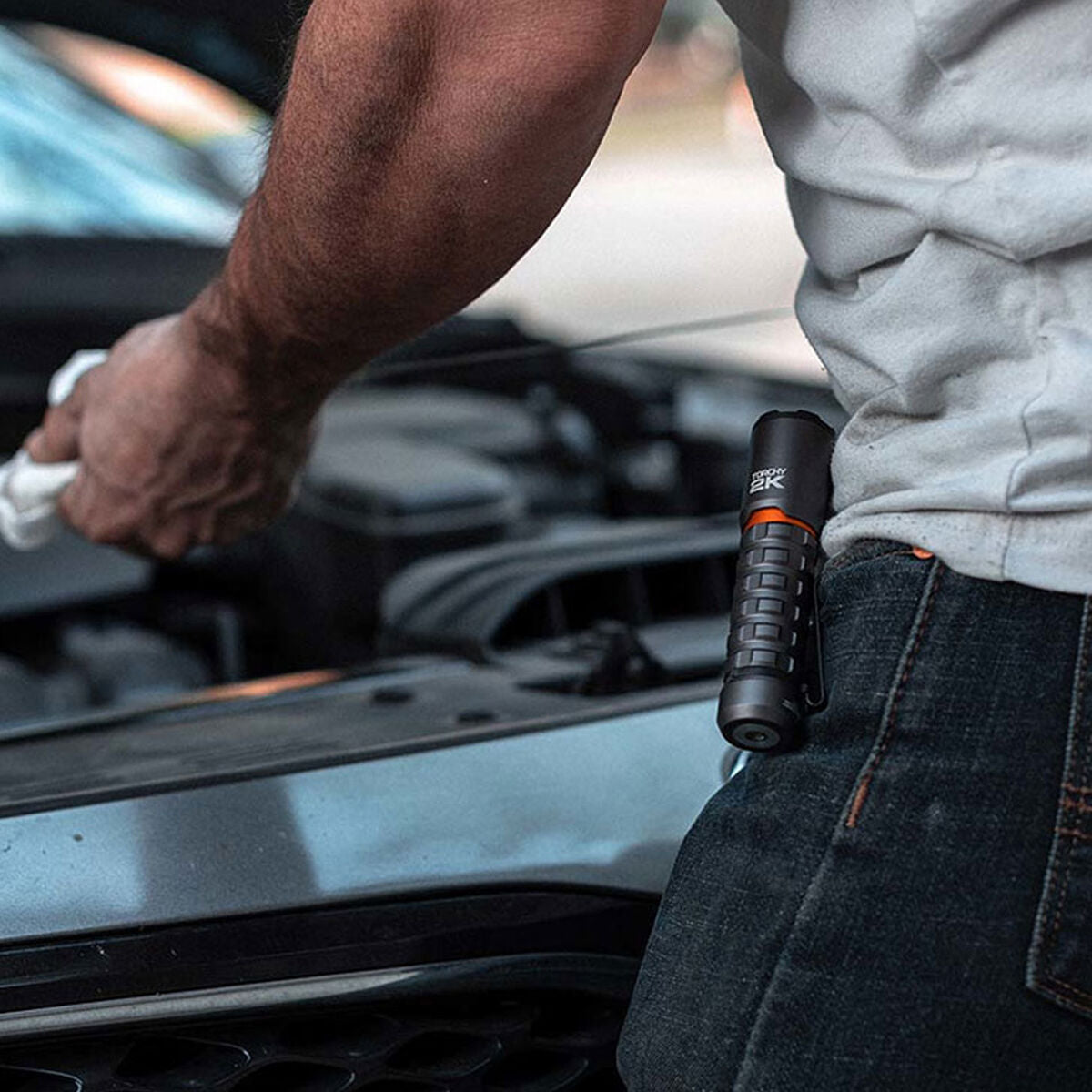 V6H0C65E3DD1801851D83B40E592666B464R4107595P6