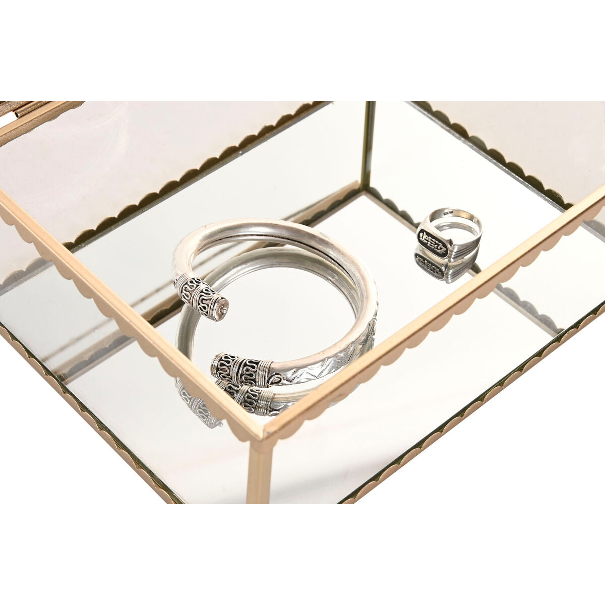 V2H8952BE3DBF1A0232C47FF124967BCB85R7521878P4