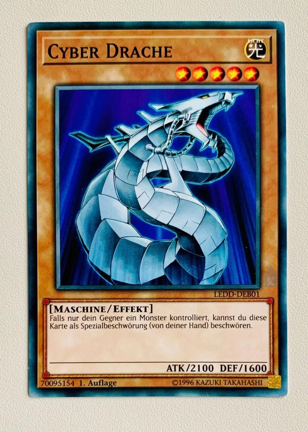 LEDD-DEBO1 Cyber Drache Common