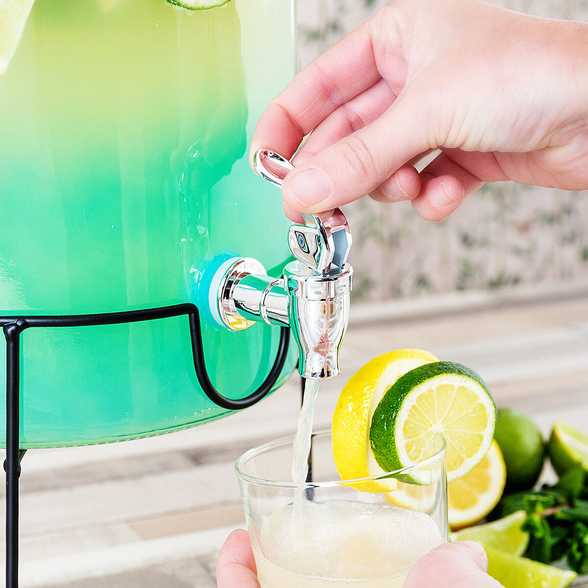 V4H6E323C95382C564F311612E81957D981R5282524P5