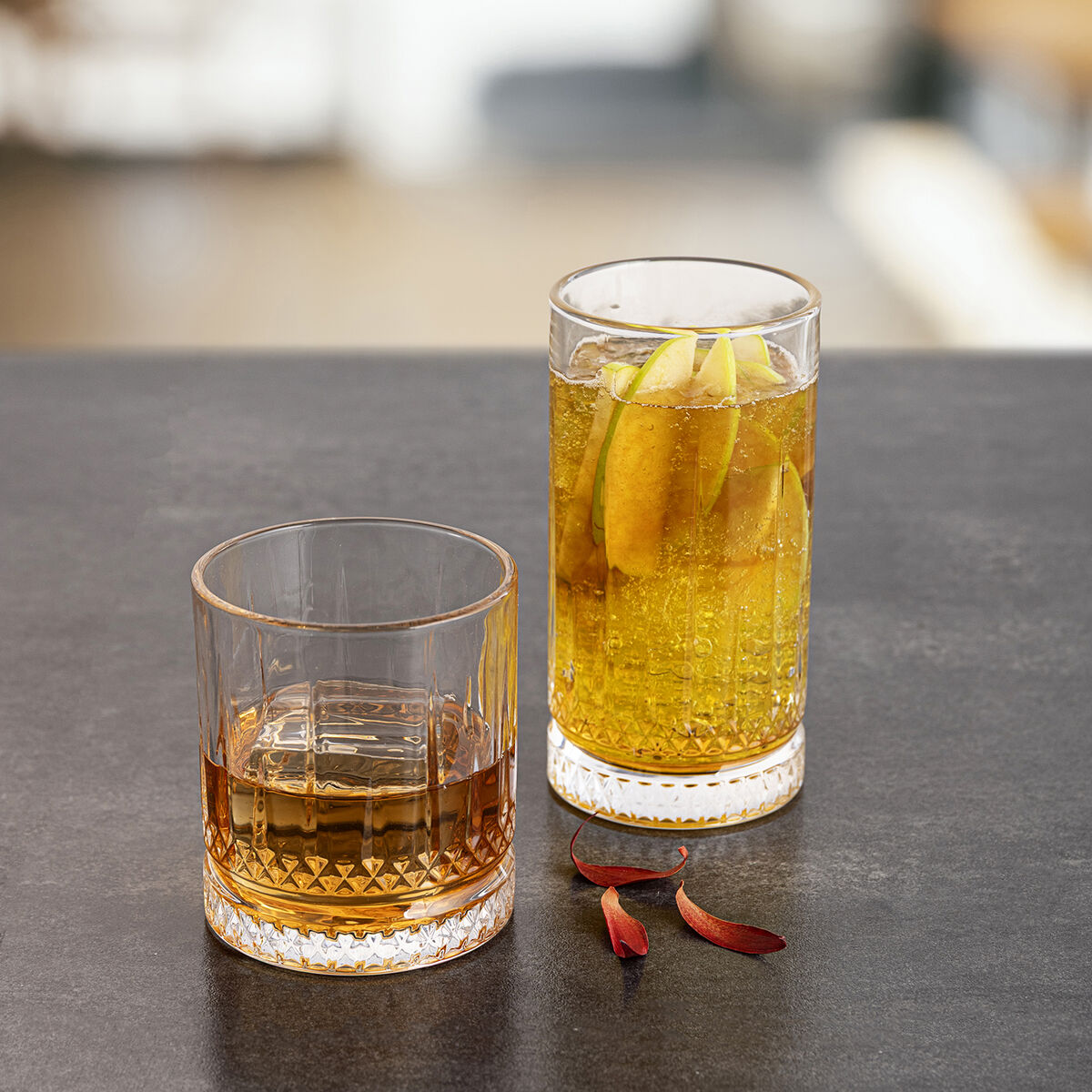 V4H733B242889DDAADFE507048311074F3BR6485236P2